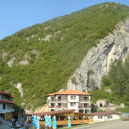 Hotel Eco Complex Smilyan à Smilyan  Extérieur photo