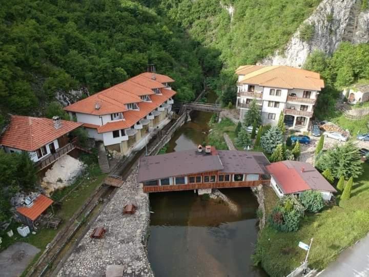 Hotel Eco Complex Smilyan à Smilyan  Extérieur photo