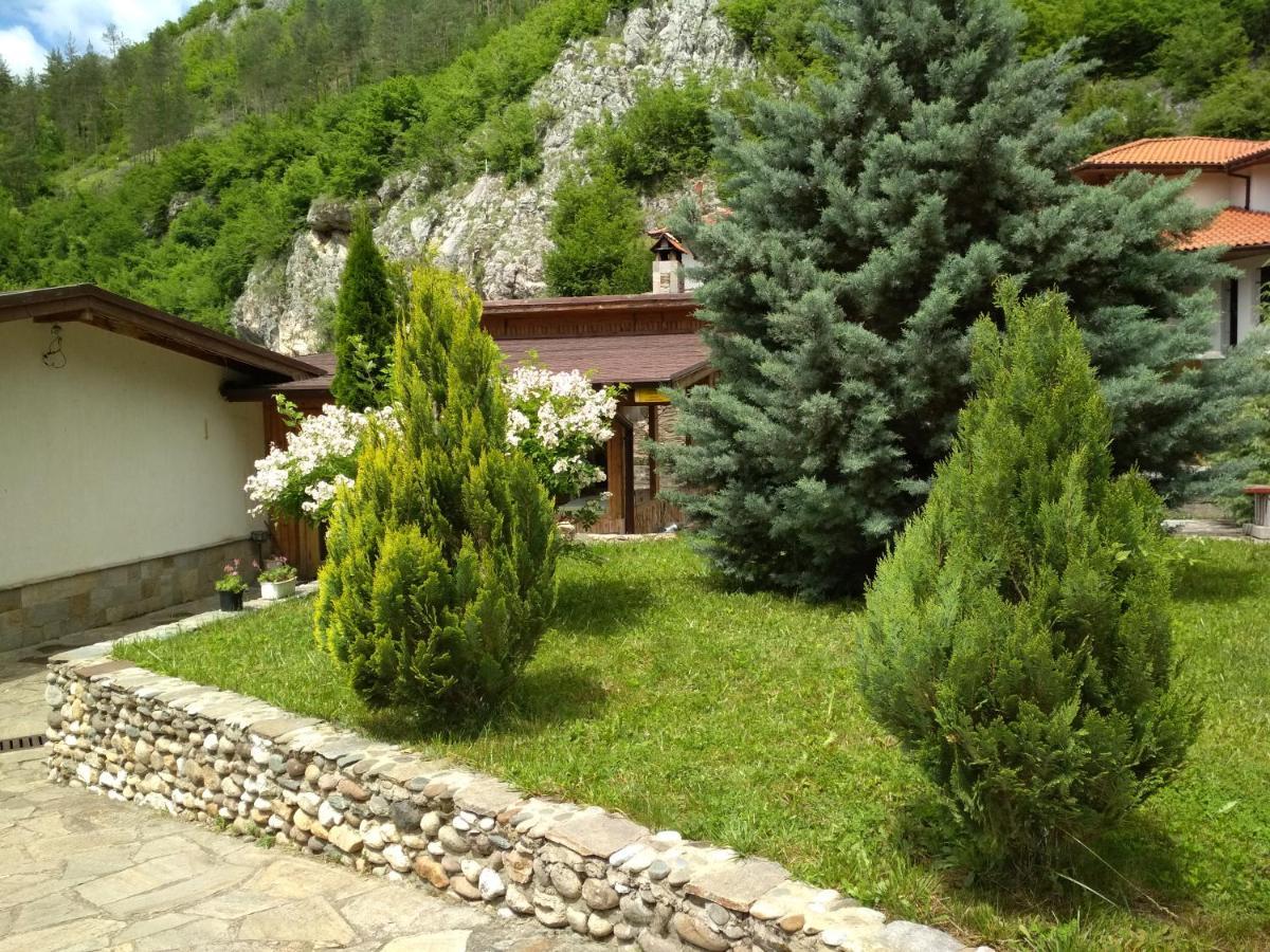 Hotel Eco Complex Smilyan à Smilyan  Extérieur photo